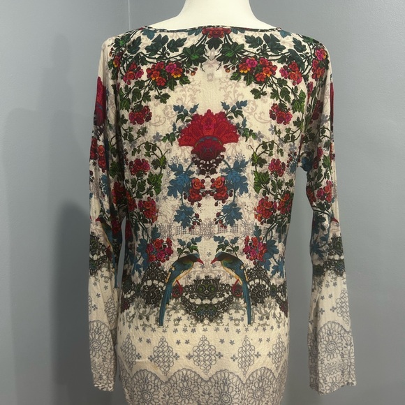 Johnny Was pullover top women’s size XS tropical birds summery vacation casual - Picture 6 of 16